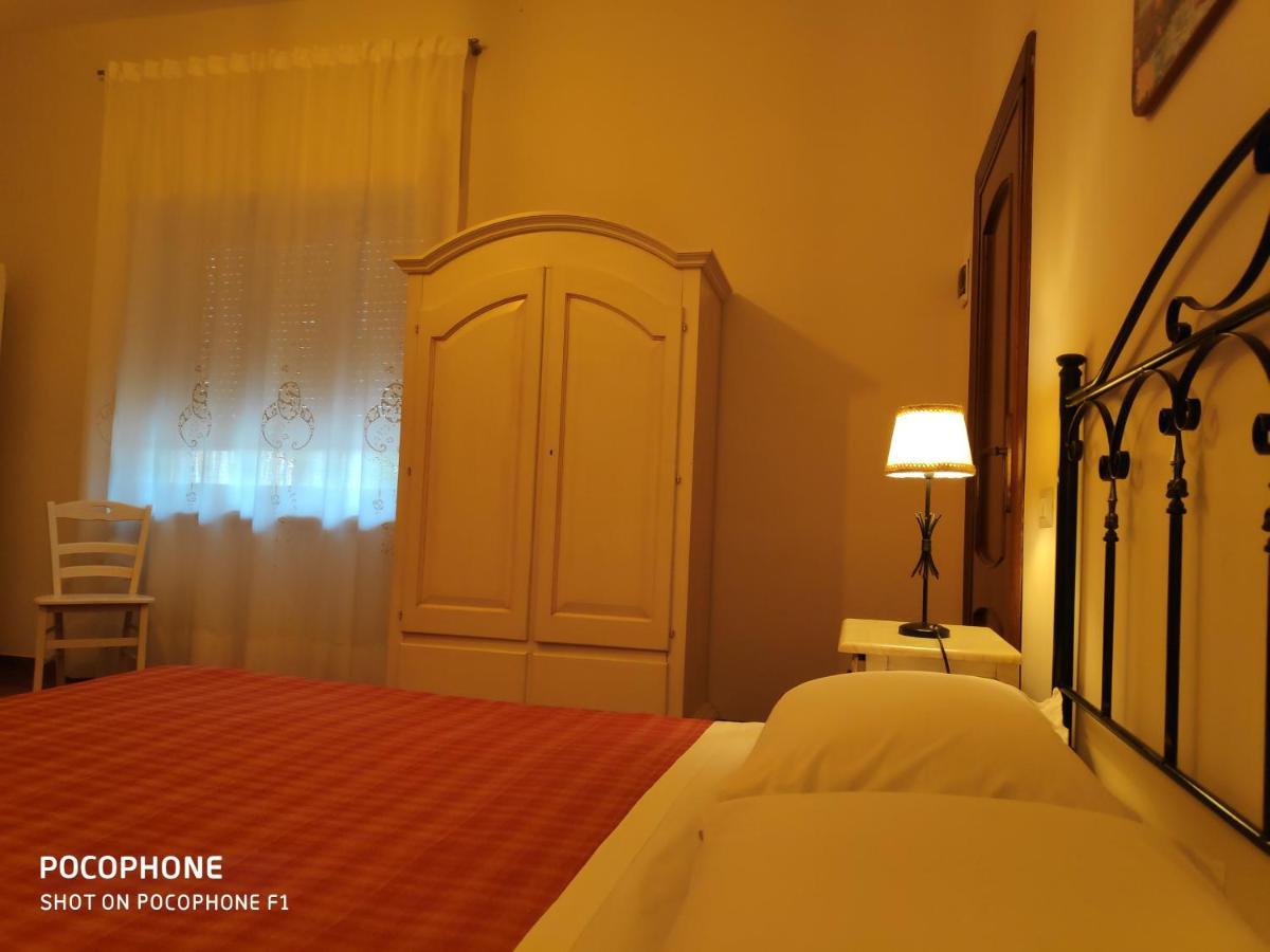Bed and Breakfast Le Corti Del Casale Альберобелло Екстер'єр фото